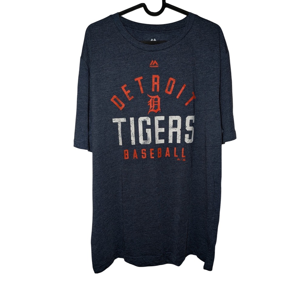 Majestic Detroit Tigers Size L (K29)‎